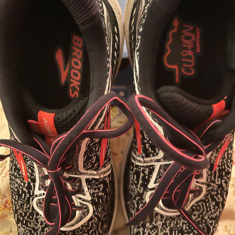 ❌SOLD❌ Brooks Adrenaline GTS 20
